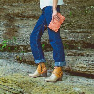 AwEsOmE! BED STU Tania Cafe Latte Lux Zip Leather Ankle boots Booties 9.5